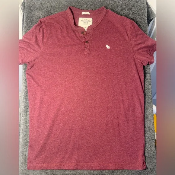 Abercrombie & Fitch Men's Burgundy Henley Shirt - Picture 1 of 4